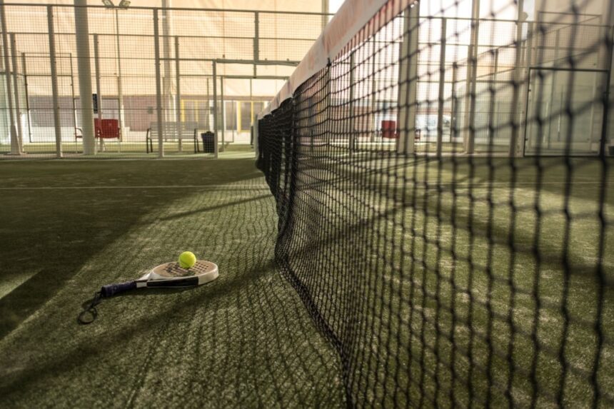 Start with padel? Here’s everything you need to get started!