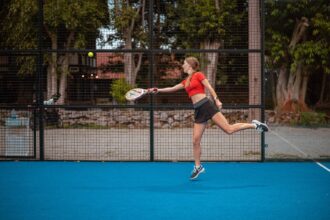 How did padel tennis become popular?