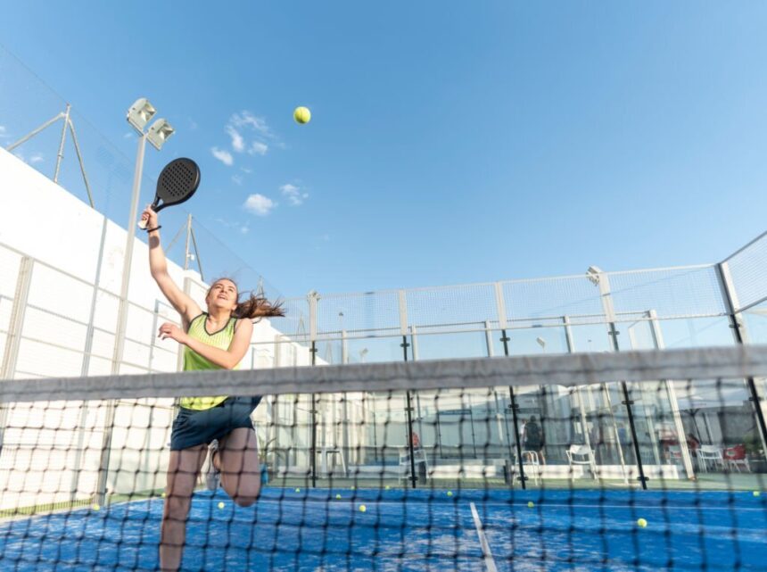 The importance of footwork in paddle tennis: technique and training