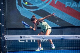 Eli Amatrian and Sofia Saiz claim first win in women’s draw